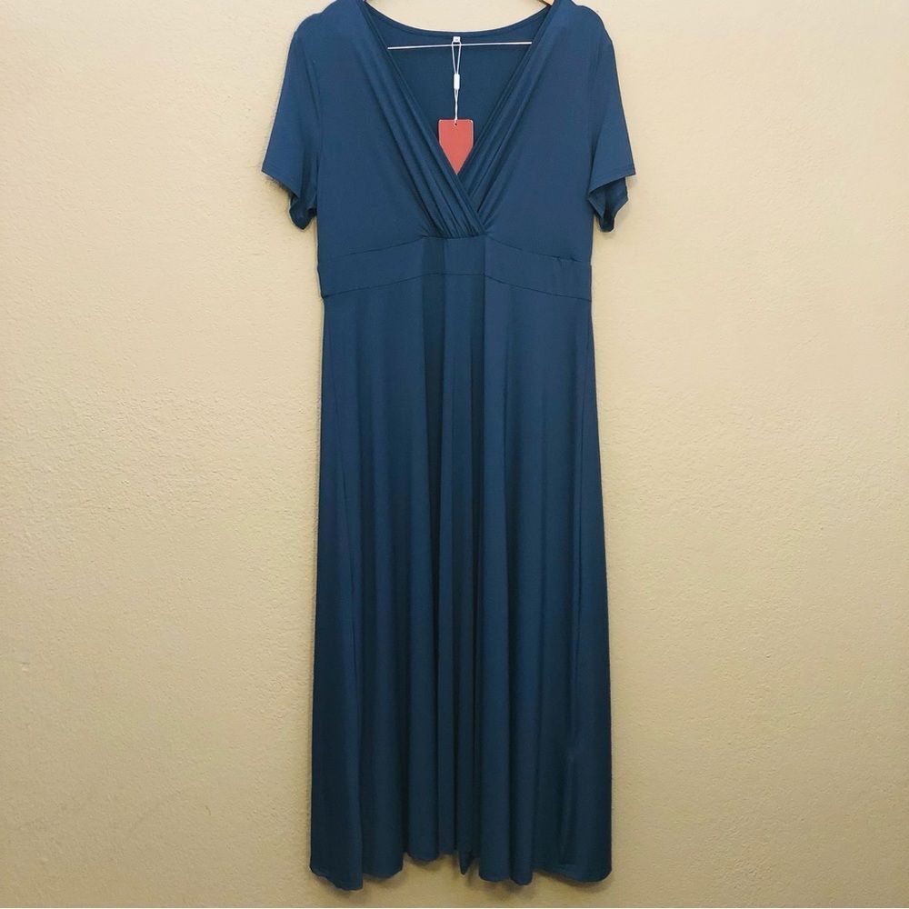 New Rose She Plus Size Women's Maxi Dress XL Blue Short Sleeve V-Neckline